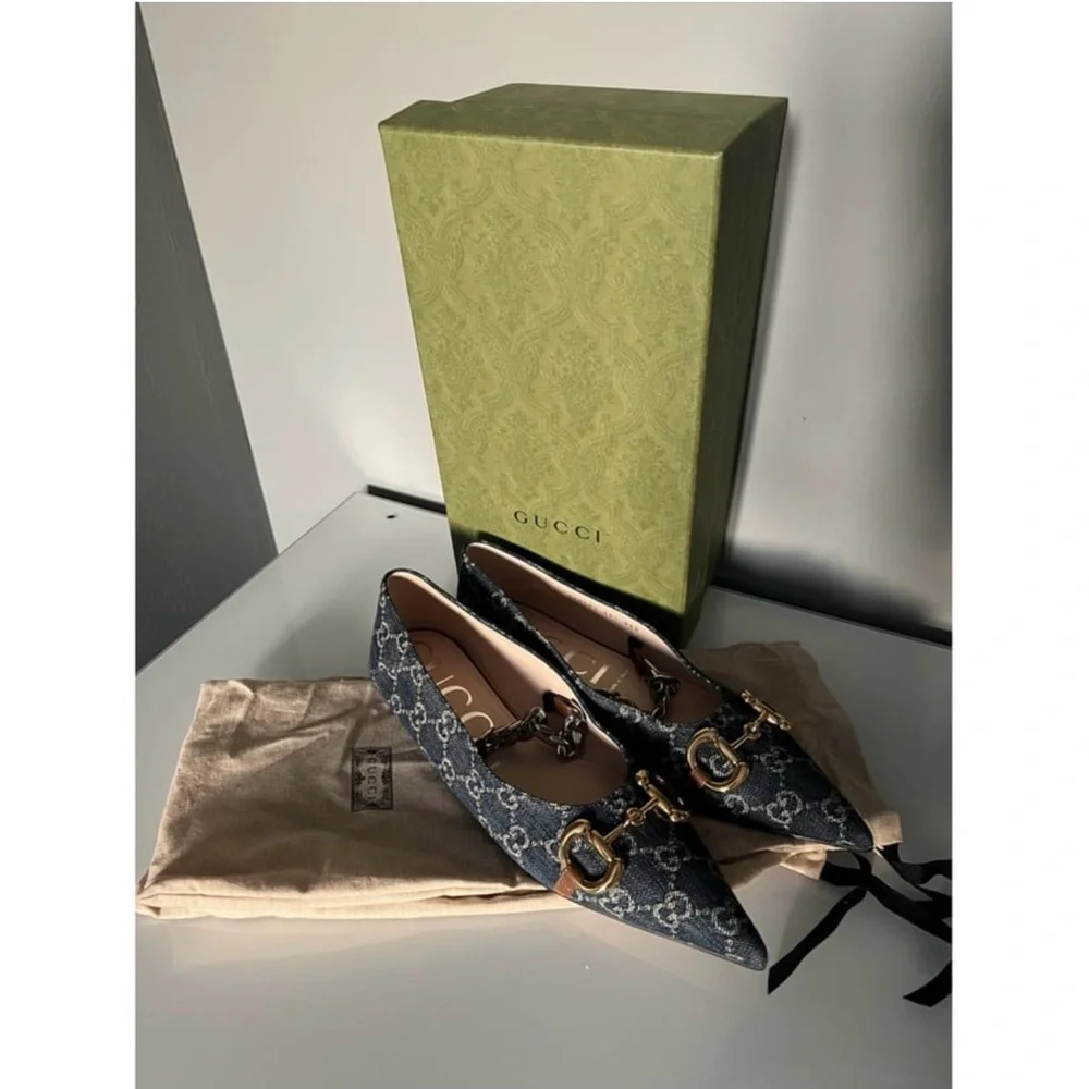 NIB GORGEOUS GUCCI HORSEBIT BALLET FLATS❤️ - Picture 6 of 7